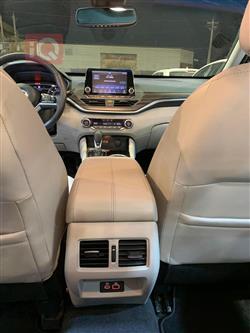 نيسان ألتيما